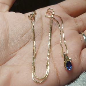 14k necklace 10k Saphire pendant